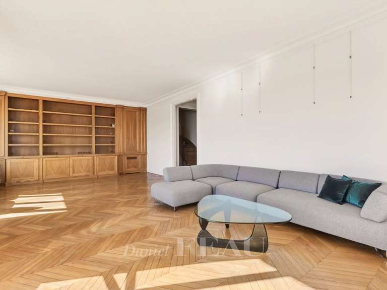 Appartement Paris 7e - 3 chambres - 230m²