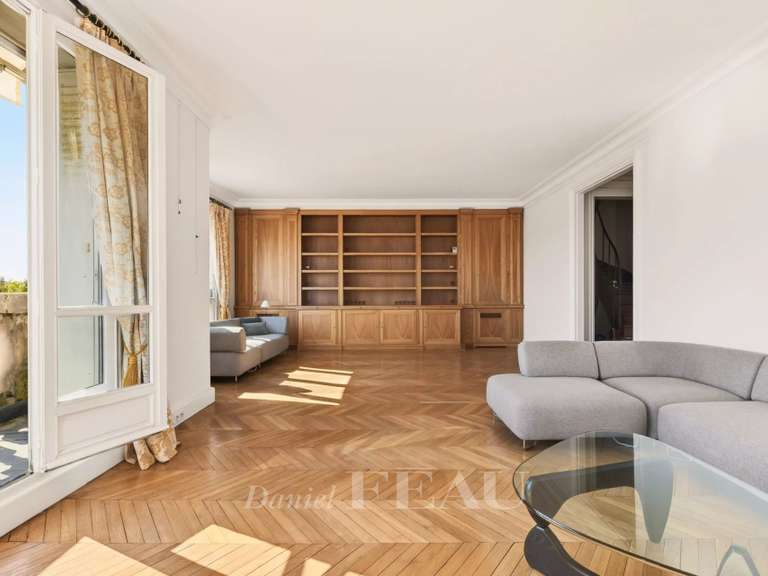 Appartement Paris 7e - 3 chambres - 230m²
