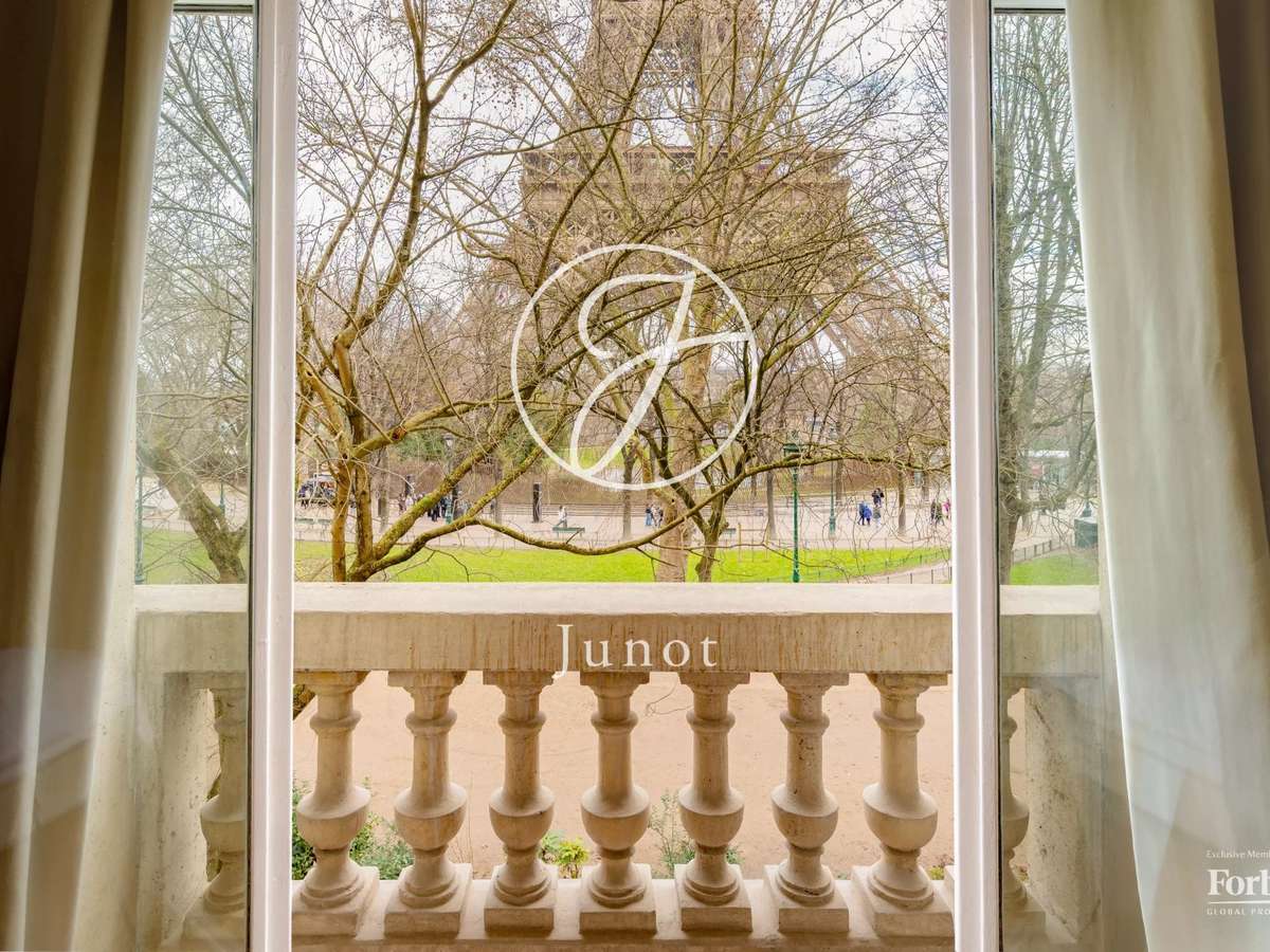 Apartment Paris 7e