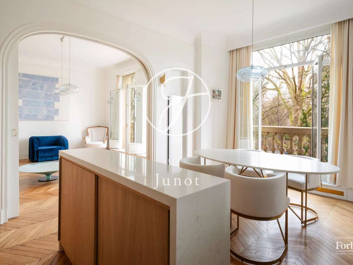 Apartment Paris 7e