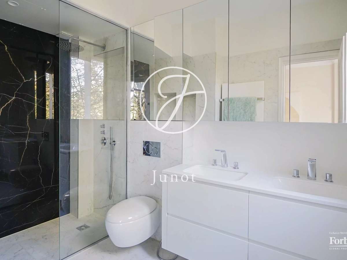 Apartment Paris 7e