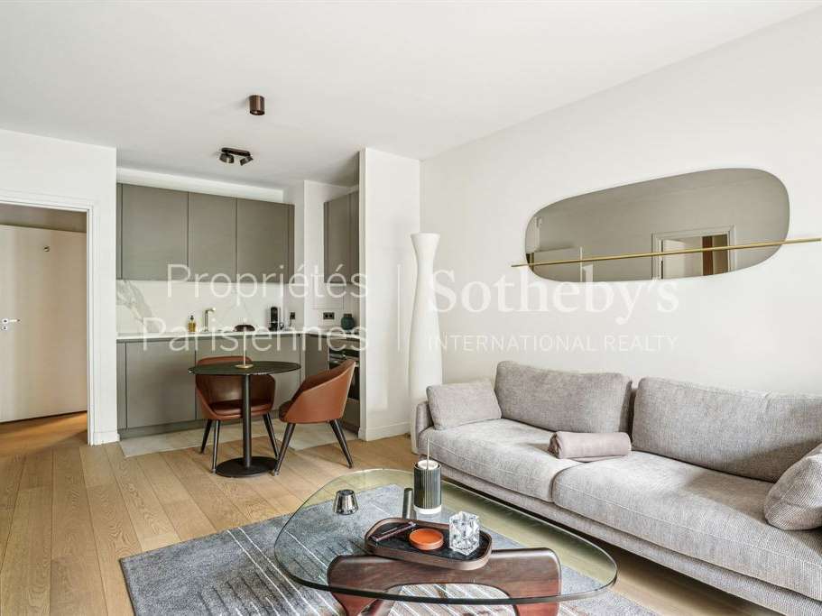 Apartment Paris 7e