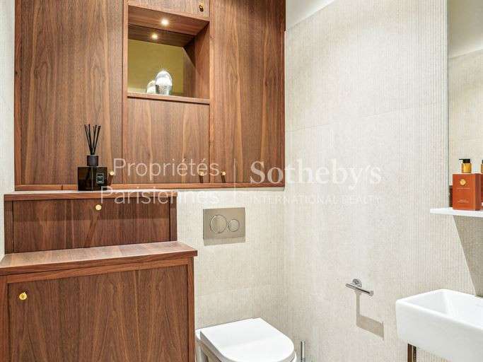 Appartement Paris 7e - 1 chambre - 60m²