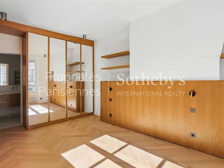 Appartement Paris 7e - 2 chambres - 90m²