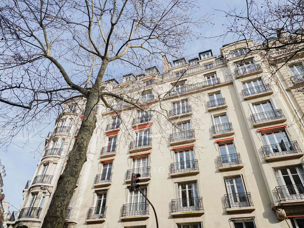 Apartment Paris 7e