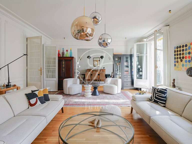 Appartement Paris 7e - 4 chambres - 200m²