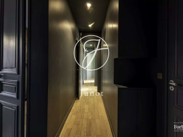 Appartement Paris 7e - 3 chambres - 96m²