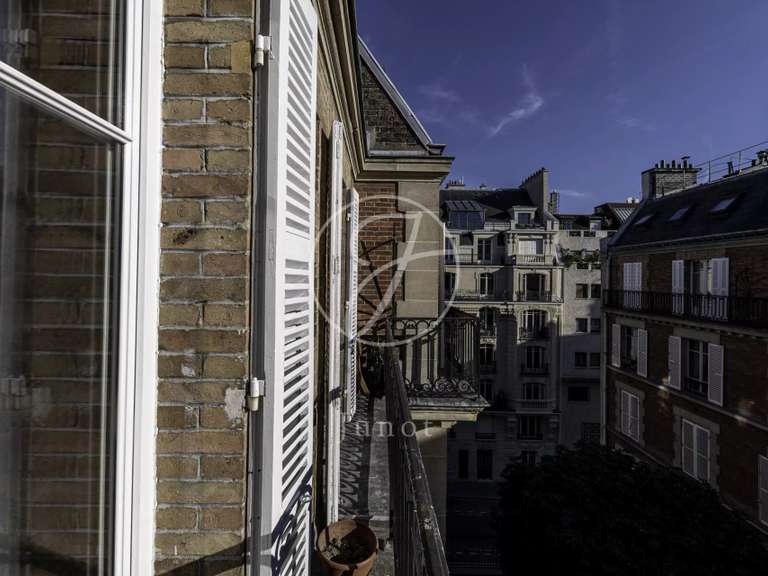 Appartement Paris 7e - 3 chambres - 96m²