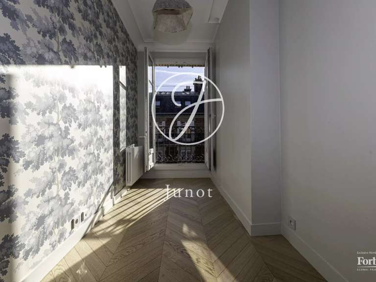 Appartement Paris 7e - 3 chambres - 96m²