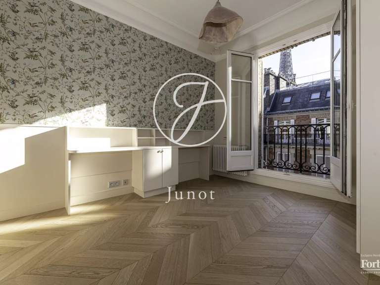 Appartement Paris 7e - 3 chambres - 96m²