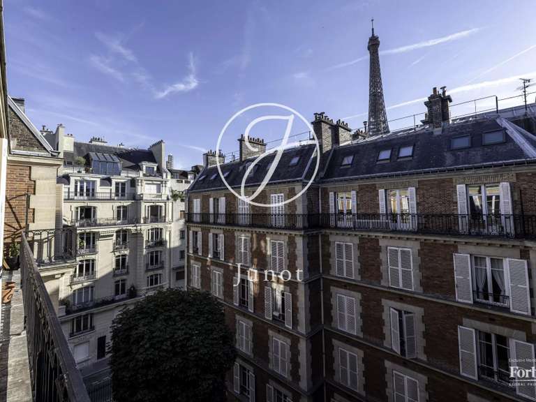 Appartement Paris 7e - 3 chambres - 96m²