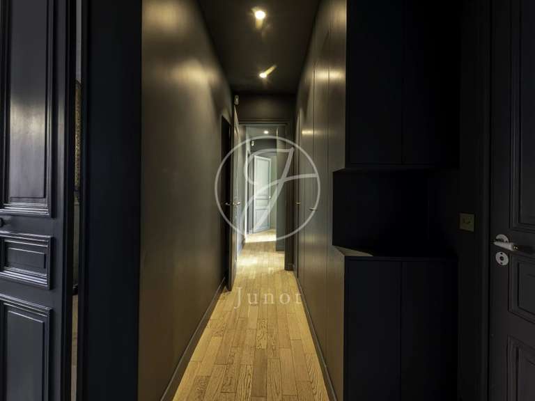 Appartement Paris 7e - 3 chambres - 96m²