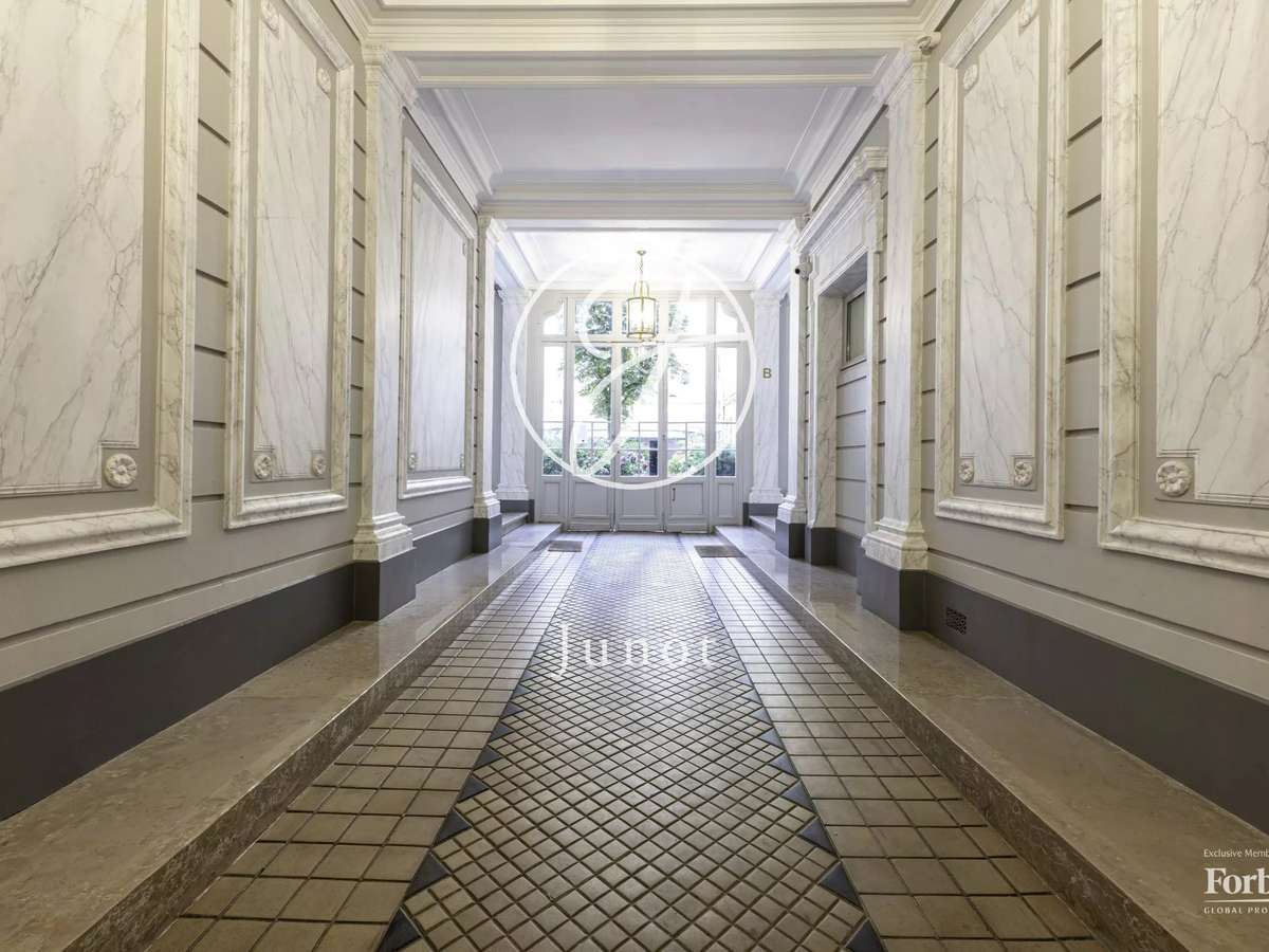 Apartment Paris 7e