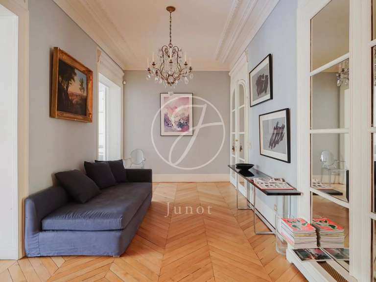 Appartement Paris 7e - 3 chambres - 174m²