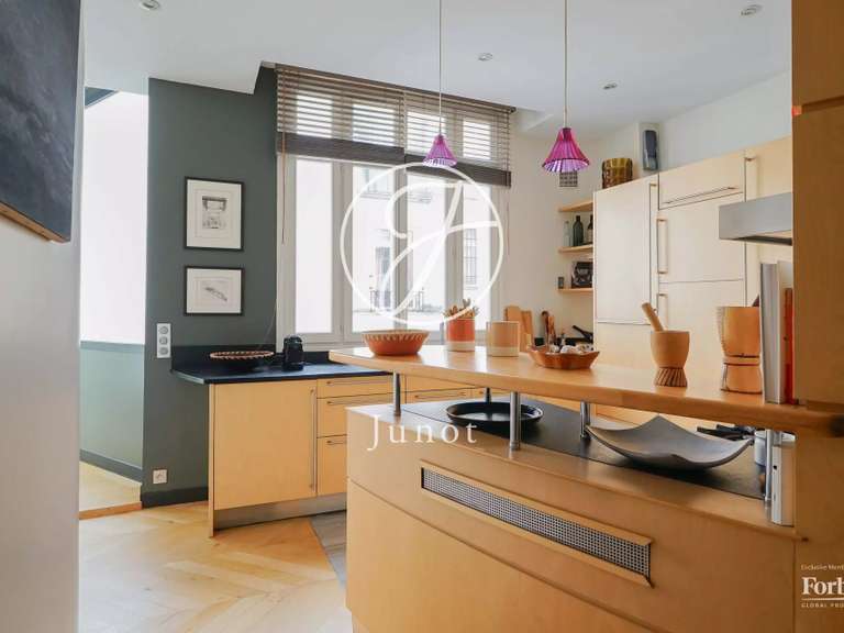 Appartement Paris 7e - 3 chambres - 174m²