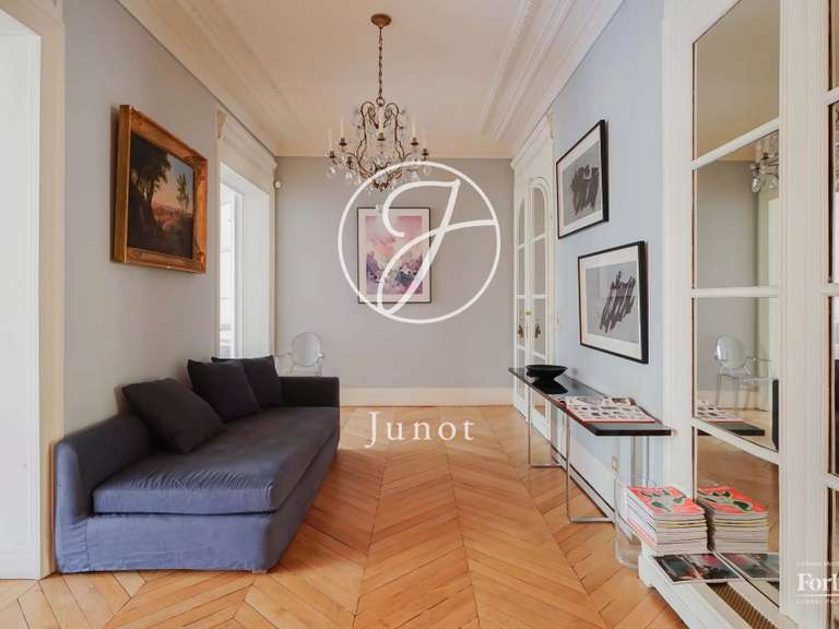 Appartement Paris 7e - 3 chambres - 174m²