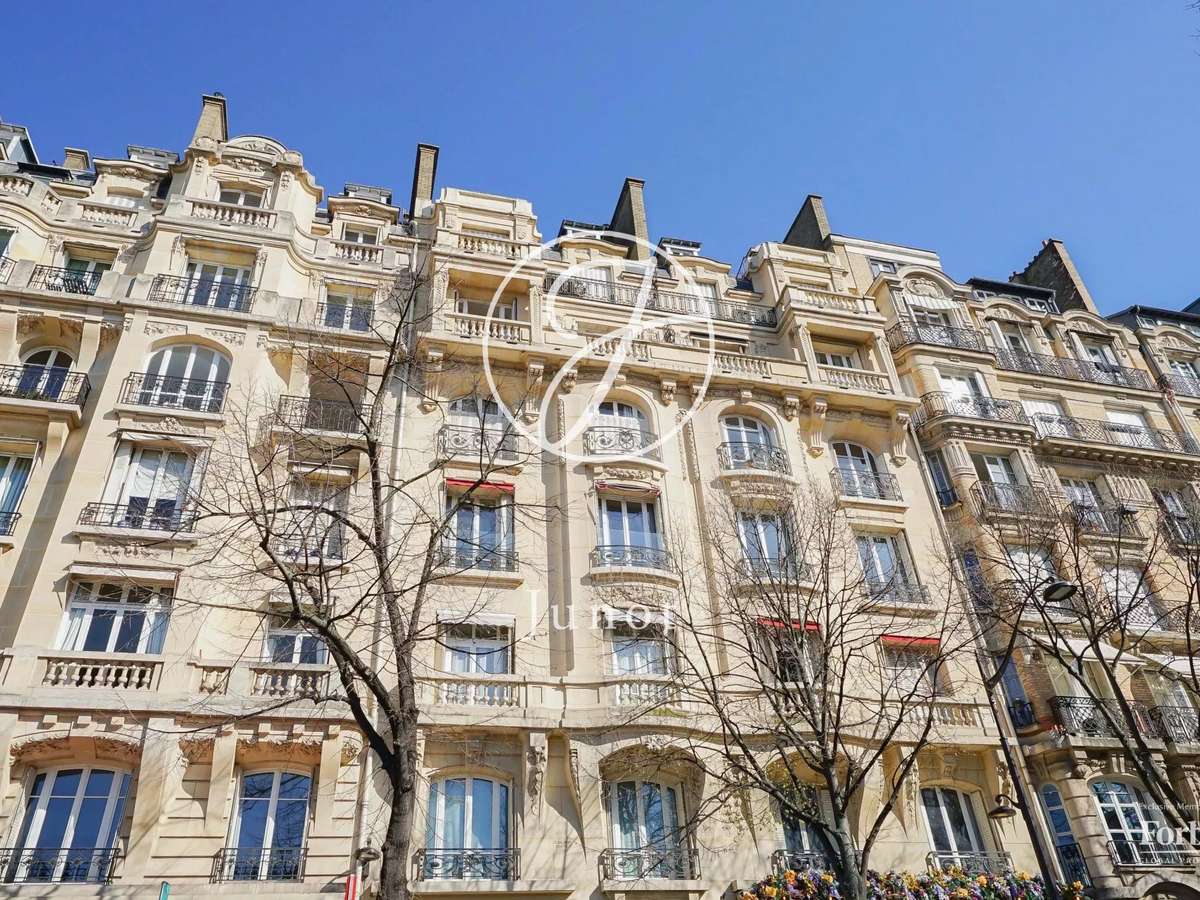 Apartment Paris 7e
