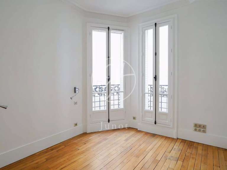 Appartement Paris 7e - 3 chambres - 125m²