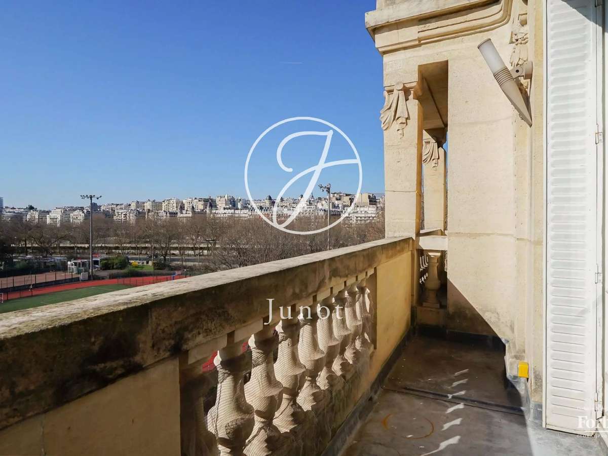 Apartment Paris 7e