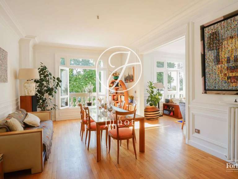 Appartement Paris 7e - 4 chambres - 167m²