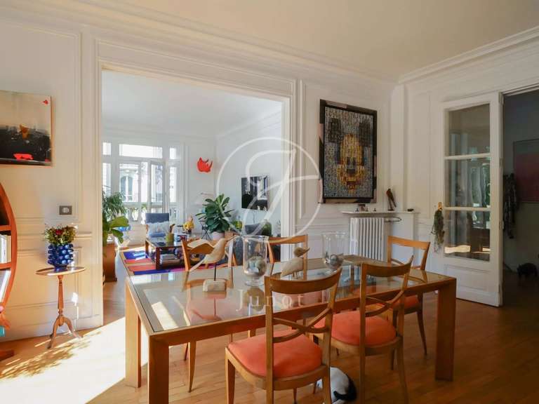 Appartement Paris 7e - 4 chambres - 167m²