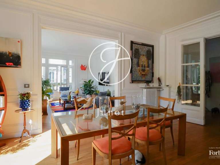 Appartement Paris 7e - 4 chambres - 167m²
