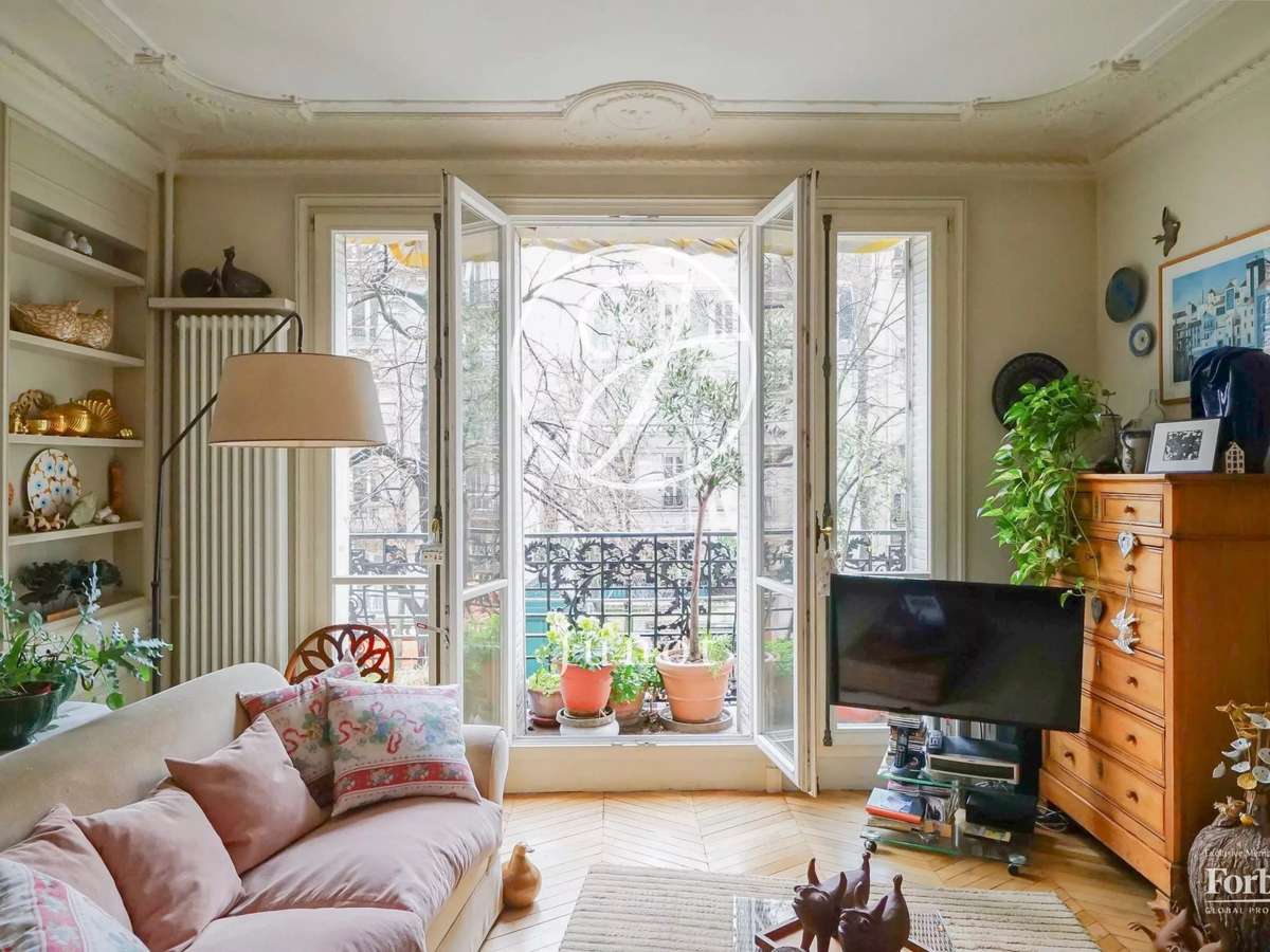 Apartment Paris 7e