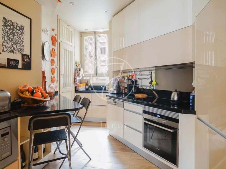 Appartement Paris 7e - 3 chambres - 119m²