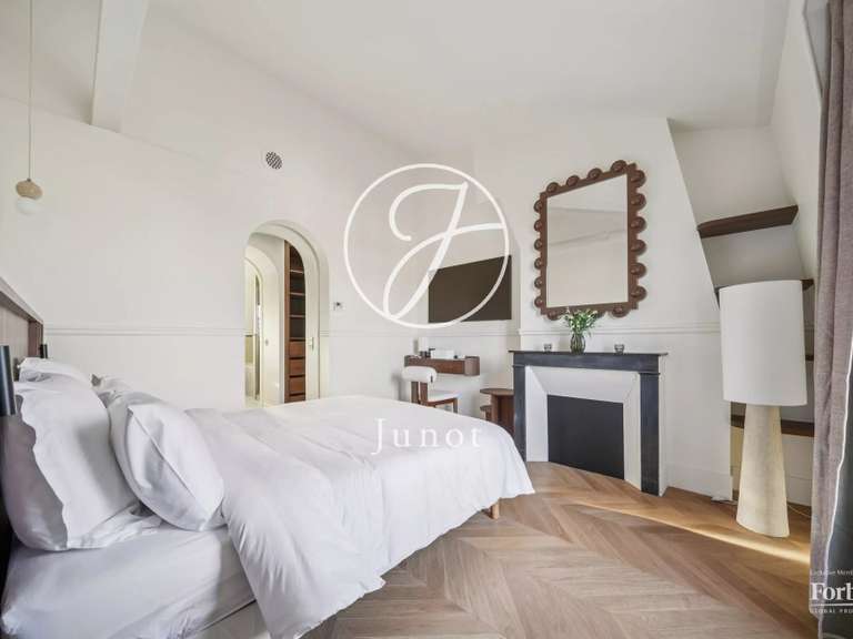 Apartment Paris 7e - 2 bedrooms - 111m²