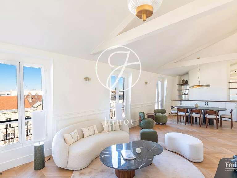 Apartment Paris 7e - 2 bedrooms - 111m²