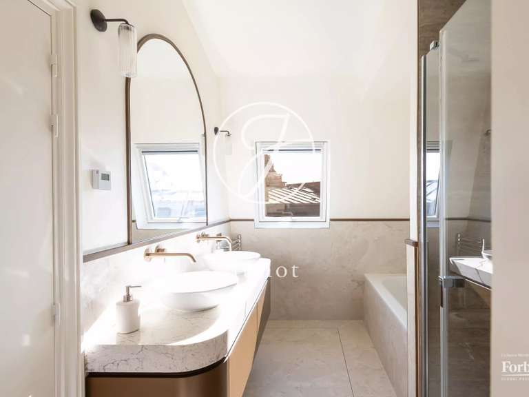 Apartment Paris 7e - 2 bedrooms - 111m²