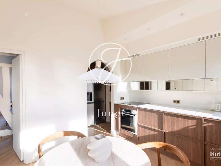 Apartment Paris 7e - 2 bedrooms - 111m²