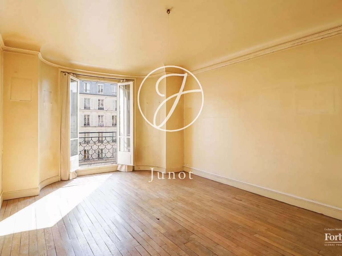 Apartment Paris 7e