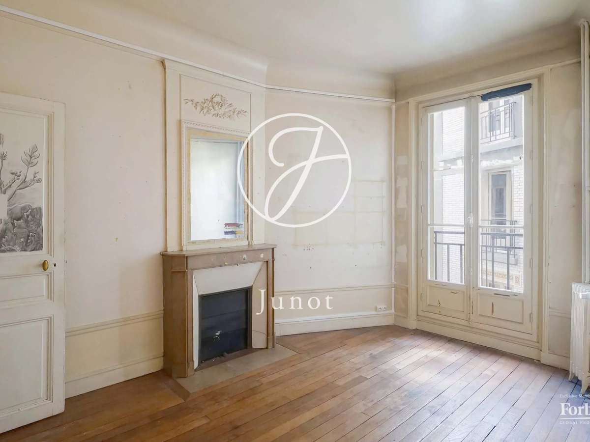 Apartment Paris 7e