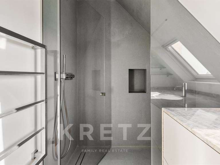 Appartement Paris 7e - 1 chambre - 100m²