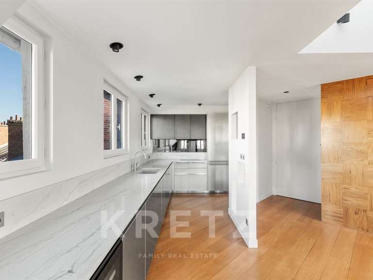 Appartement Paris 7e - 1 chambre - 100m²