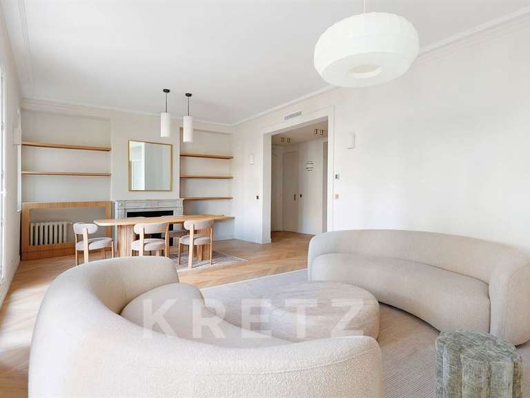 Appartement Paris 7e - 3 chambres - 200m²