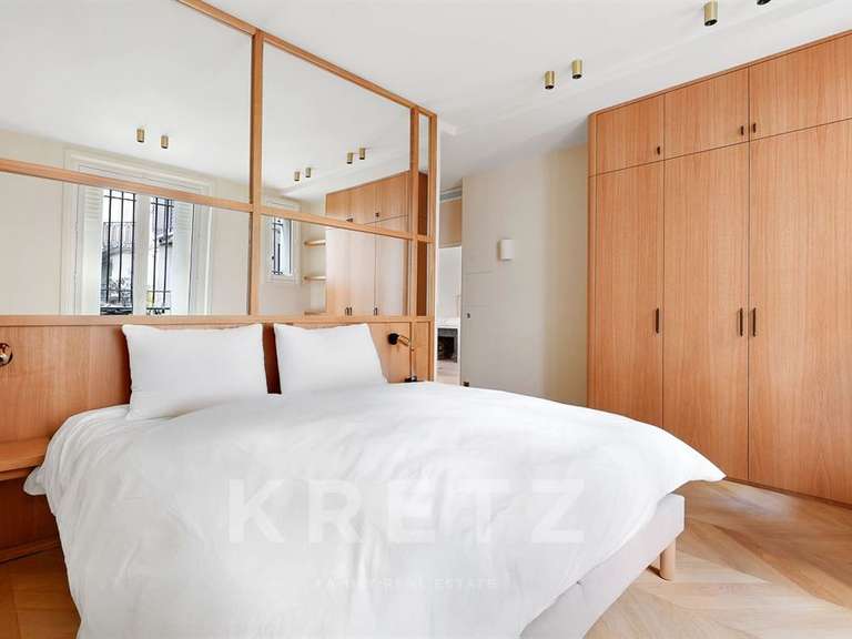 Appartement Paris 7e - 3 chambres - 200m²