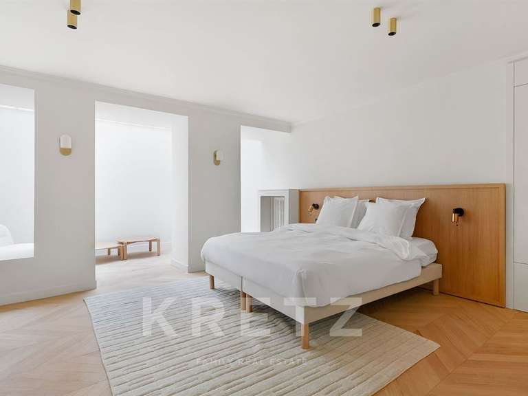 Appartement Paris 7e - 3 chambres - 200m²