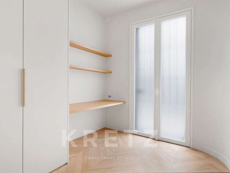 Appartement Paris 7e - 3 chambres - 200m²