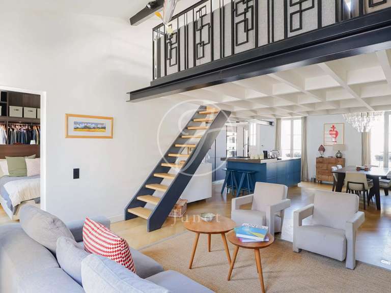 Apartment Paris 7e - 3 bedrooms - 130m²