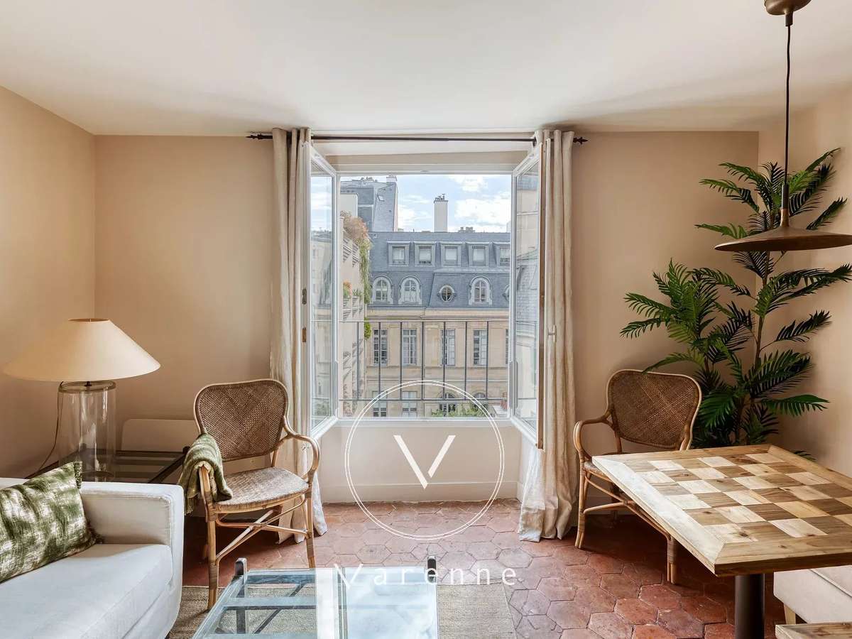 Apartment Paris 7e