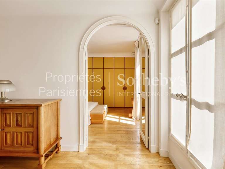 Appartement Paris 7e - 1 chambre - 793m²
