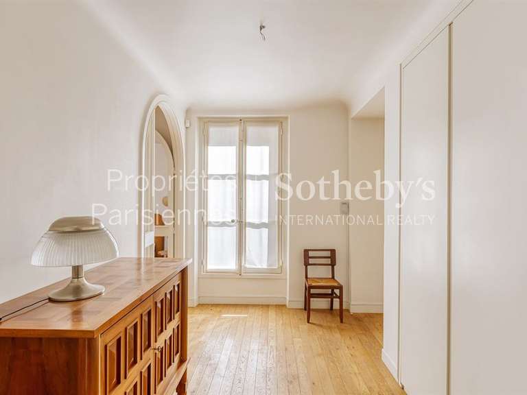 Appartement Paris 7e - 1 chambre - 793m²