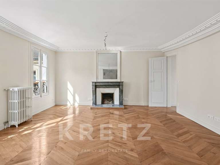 Appartement Paris 7e - 2 chambres - 107m²