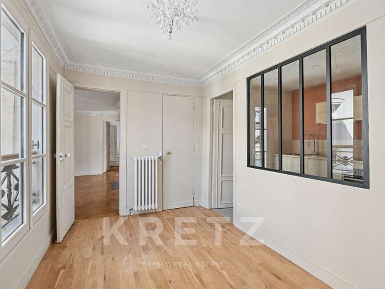 Apartment Paris 7e - 2 bedrooms - 107m²