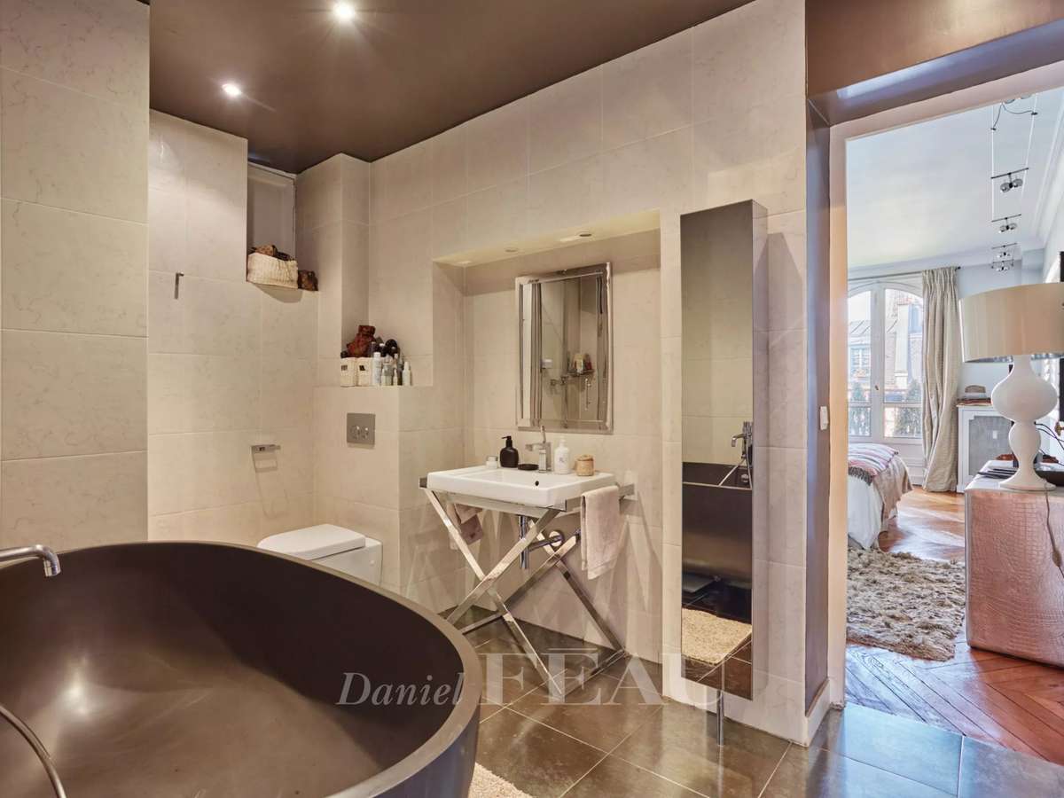 Apartment Paris 7e