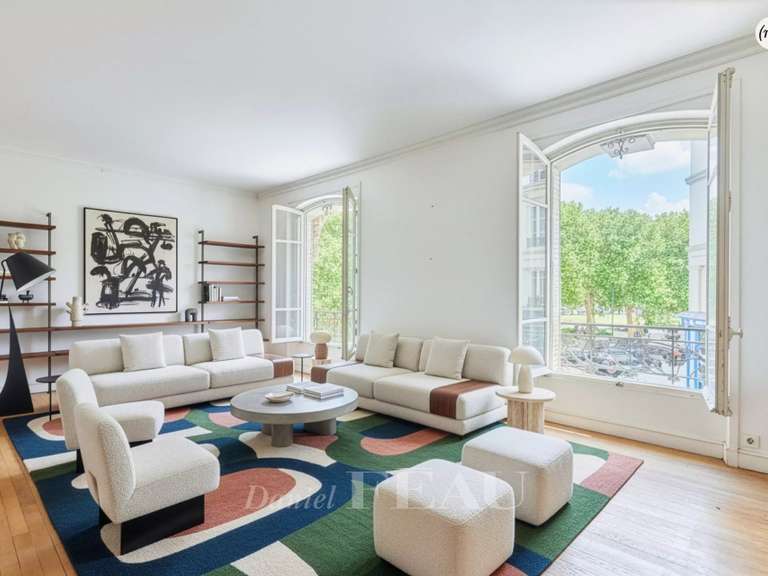 Appartement Paris 7e - 3 chambres - 120m²
