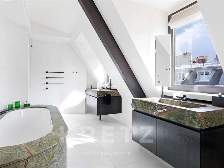 Appartement Paris 7e - 5 chambres - 262m²