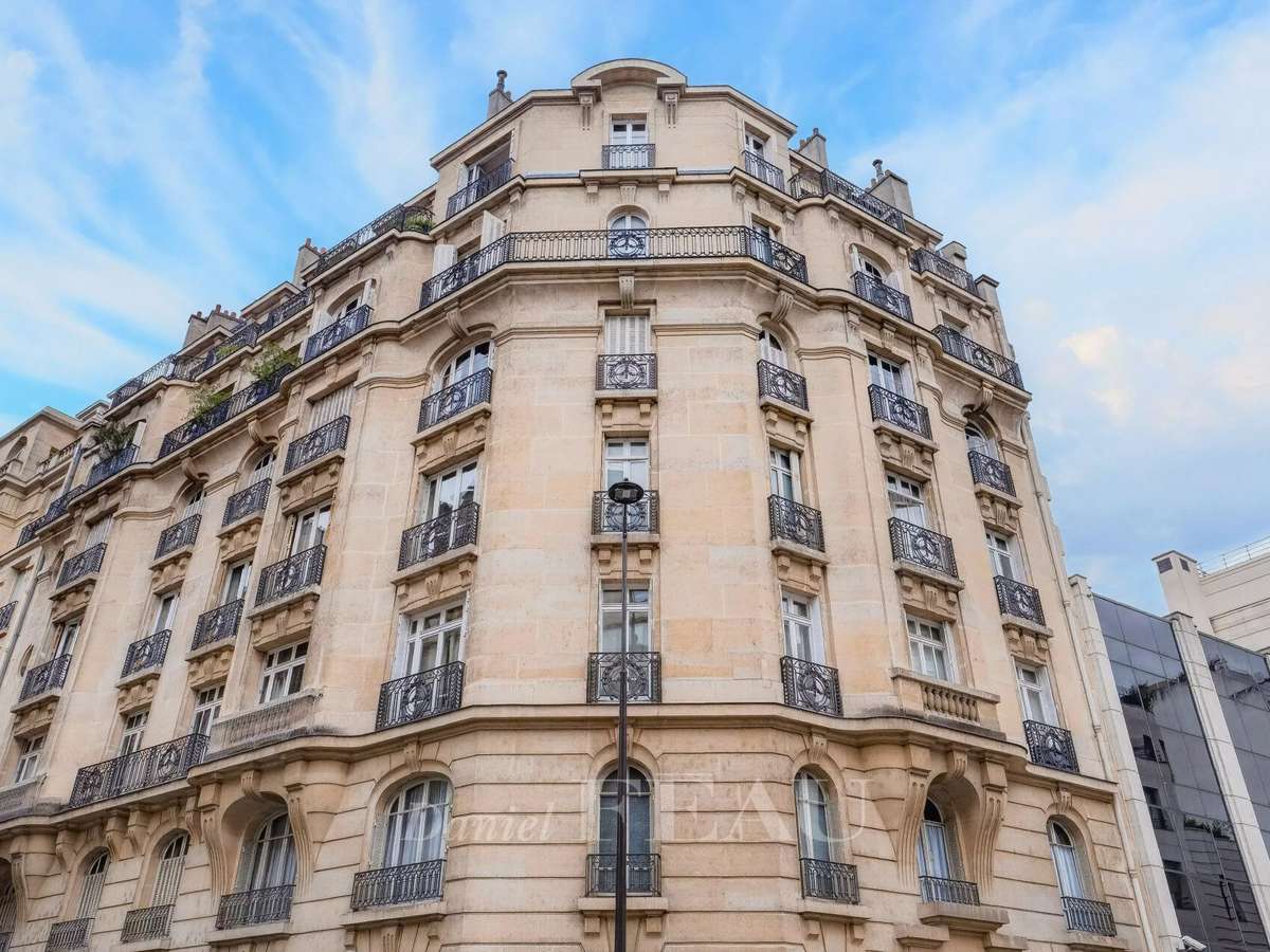 Apartment Paris 7e